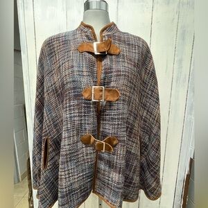 SilkLand Brown Plaid Toggle Cape